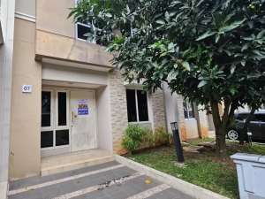 Disewakan Rumah Cluster TESLA Summarecon Serpong lokasi di Tangerang Kota, tersedia melalui melalui situs Olx