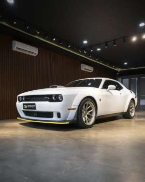 Jual bekas Dodge Challenger RT Scat Pack 6.4 Widebody Swinger Edition 2023,lokasi di  