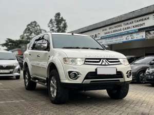 Jual bekas DP 45jtPAJERO SPORT DAKAR AT 2014,lokasi di  