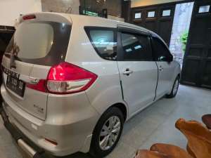 Jual bekas Ertiga Diesel 2017 Silver,lokasi di  