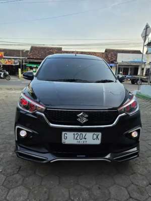 Jual bekas Ertiga sport hybrid matic tahun 2022,lokasi di Surakarta Kota
