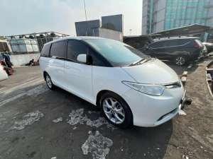 Jual bekas Estima CBU japan warna putih LANGKA,lokasi di  
