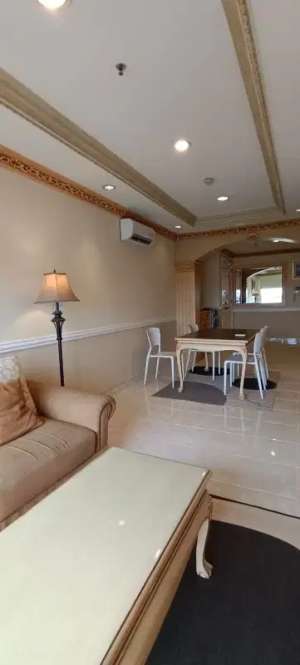 For Rent apartement Frenchwalk MOI, 2 bedroom lokasi di Jakarta Utara, tersedia melalui melalui situs Olx