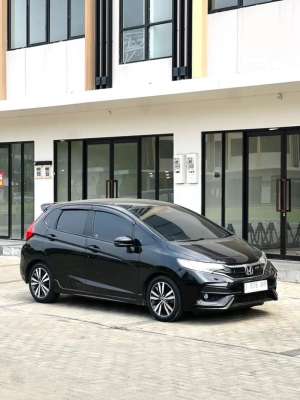 Jual bekas For sale honda jazz 2018,lokasi di Karawang Kab.