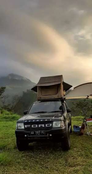 Jual bekas FORD EVEREST 4X4 2005 TDI,lokasi di  