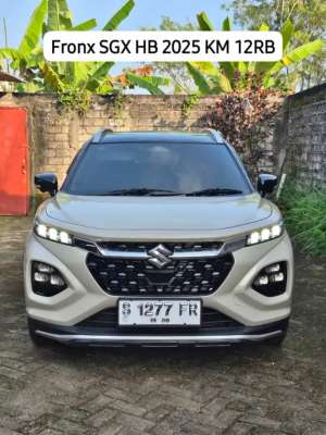 FRONX SGX HYBRID TWO TONE MATIC 2025 lokasi di  , tersedia melalui melalui situs Olx