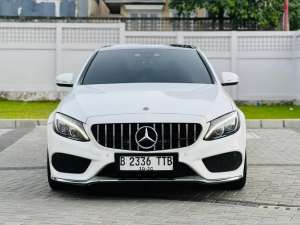 Jual bekas FULL ORIGINAL KM LOW MERCY C250 2.0 AMG LINE FULL SPEC BENSIN AT 2015,lokasi di  