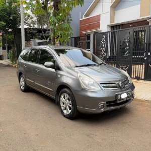 Jual bekas Grand livina Ultimate Km60Rb At,lokasi di  