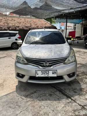 Jual bekas Grand livina xv AT 2015,lokasi di  