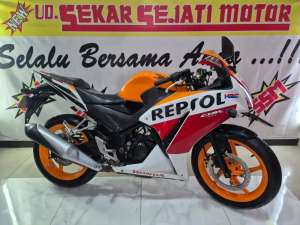 Jual bekas H CBR 150 old repsol,lokasi di Sidoarjo  Kab.