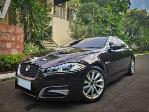 Jual bekas HARGA CASH JAGUAR XF 2015 Burgundy on Beige,lokasi di  