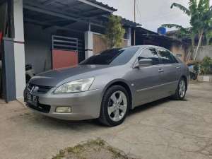 Jual bekas Honda Accord 2005 Bensin,lokasi di  