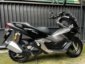 HONDA ADV 160 CBS 2022 lokasi di  , tersedia melalui melalui situs Olx