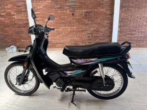 Honda Astrea Grand Ori lokasi di  , tersedia melalui melalui situs Olx