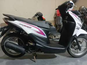 Honda BEAT 2015 lokasi di  , tersedia melalui melalui situs Olx
