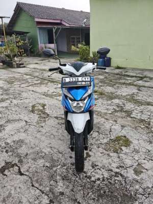 HONDA BEAT 2018 lokasi di  , tersedia melalui melalui situs Olx