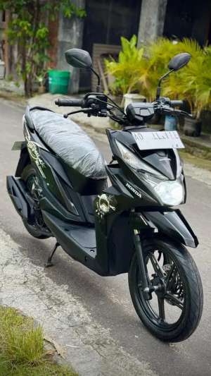 HONDA BEAT ECO STREET ORIGINAL AD SKHJO lokasi di  , tersedia melalui melalui situs Olx