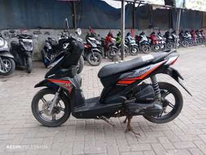 Jual bekas Honda beat eco Tahun 2017 surat Komplit,lokasi di  