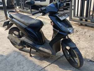 Honda Beat karbu lokasi di  , tersedia melalui melalui situs Olx