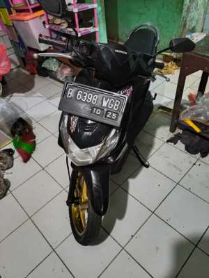 Jual bekas Honda Beat karbu tahun2012,lokasi di  