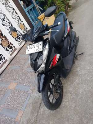 Jual bekas Honda Beat New 2023 ss lengkap mesin bagus plat Bekasi Kota,lokasi di Bekasi Kota