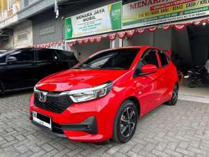 Honda Brio 1.2 E Matic 2024 lokasi di  , tersedia melalui melalui situs Olx