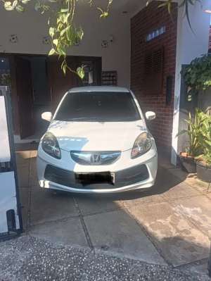 Jual bekas Honda Brio 2012 Bensin Open Nego BU,lokasi di  