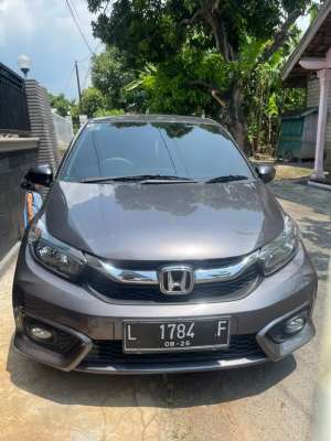 Honda Brio 2021 E CVT Matic lokasi di  , tersedia melalui melalui situs Olx