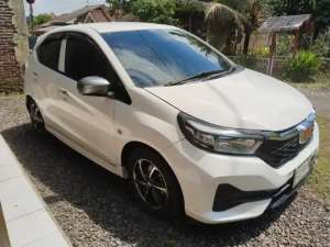 Honda brio manual 2023 lokasi di  , tersedia melalui melalui situs Olx