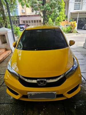 Jual bekas Honda brio satya 1.2S MT KUNING,lokasi di  