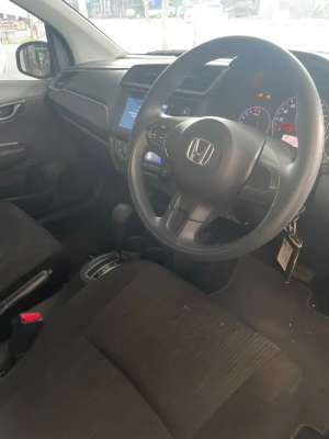 Honda Brio Satya 2024 Bensin lokasi di  , tersedia melalui melalui situs Olx