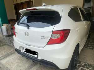 Honda Brio Satya Manual 2024 plat H lokasi di  , tersedia melalui melalui situs Olx