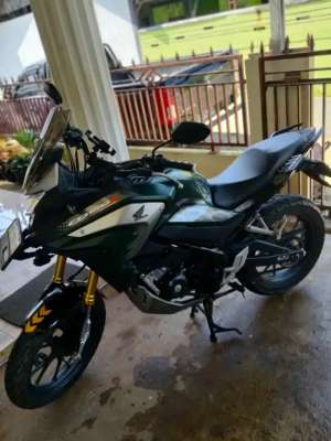 Honda cb150x jual santai lokasi di  , tersedia melalui melalui situs Olx