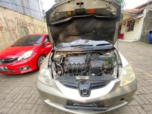 Jual bekas Honda city 1,5 VTI AT,lokasi di Tangerang Kab.