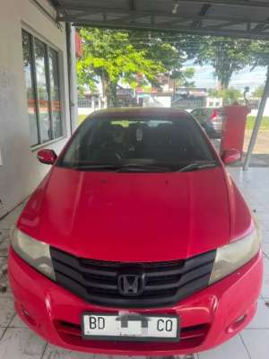 Honda city 2010 lokasi di  , tersedia melalui melalui situs Olx