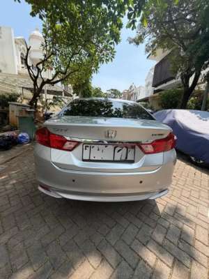 HONDA CITY 2014 lokasi di  , tersedia melalui melalui situs Olx
