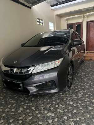 Honda City 2016 Bensin lokasi di  , tersedia melalui melalui situs Olx