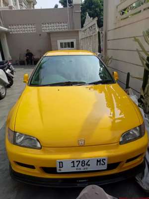 HONDA CIVIC ESTILO lokasi di  , tersedia melalui melalui situs Olx