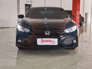 Jual bekas HONDA CIVIC S HATCHBACK MATIC 2019..PAJAK SEPTEMBER 2026,lokasi di  