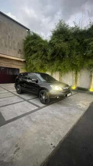 Honda CR-V 2009 Bensin lokasi di  , tersedia melalui melalui situs Olx
