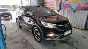 Jual bekas HONDA CR-V 2016 PRESTIGE AUDIO FENDER SPECIAL EDITION,lokasi di  
