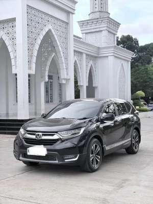 Honda CR-V Prestige Turbo lokasi di  , tersedia melalui melalui situs Olx
