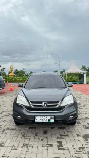 Honda CRV 2.0 2011 lokasi di  , tersedia melalui melalui situs Olx