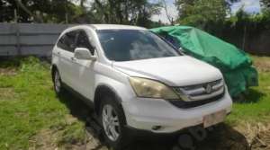 Honda CRV 2011 putih lokasi di  , tersedia melalui melalui situs Olx