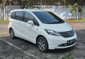 Jual bekas Honda Freed 2012 Bensin,lokasi di  