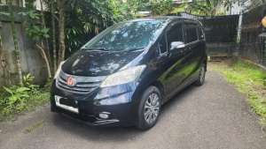 Jual bekas Honda Freed 2012 PSD,lokasi di  