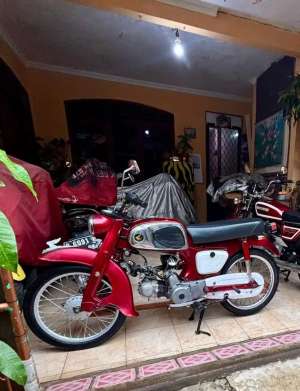 Honda Gareng C110 lokasi di  , tersedia melalui melalui situs Olx