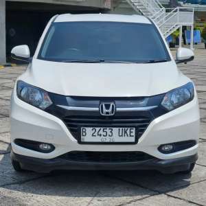 Jual bekas Honda hrv 2018 at km 40 ribuan camera 360 km 40 ribuan record antik,lokasi di  