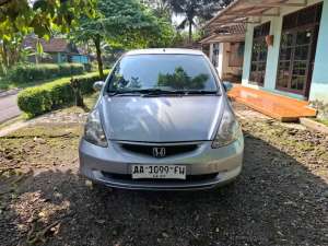 Jual bekas Honda Jazz 2004 AT,lokasi di Purworejo Kab.