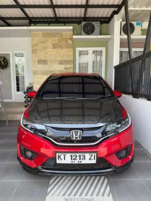 Honda Jazz 2014 Bensin lokasi di  , tersedia melalui melalui situs Olx
